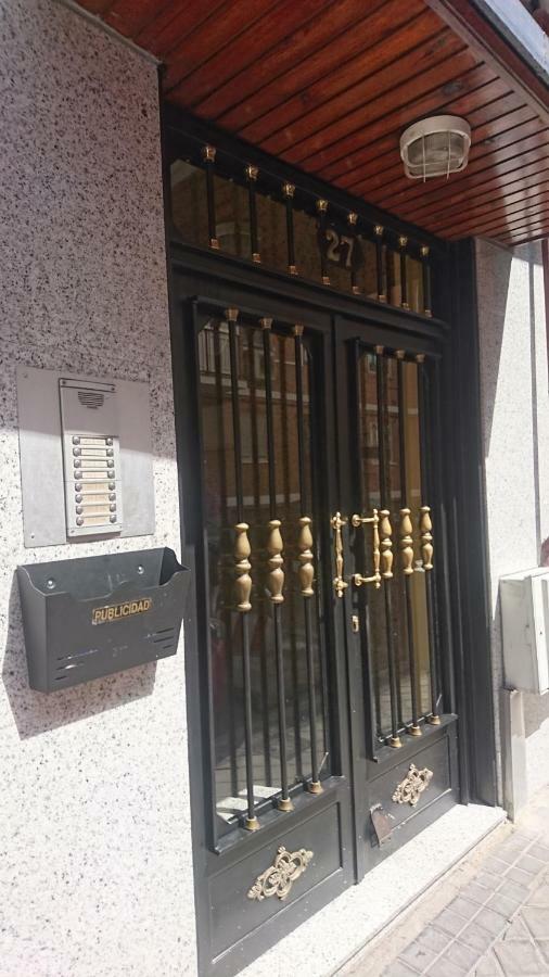 Apartamento Caunedo Madrid Bagian luar foto